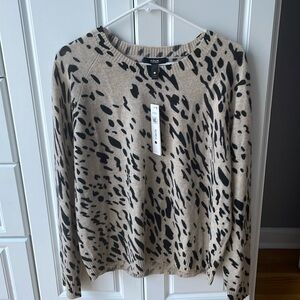 NWT Aqua Cashmere Women's Leopard Print Sweater - Beige and Black